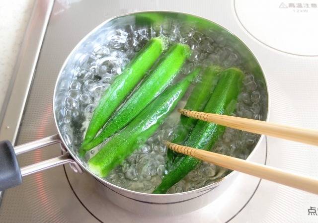 夏に腸が疲れる理由と対処法